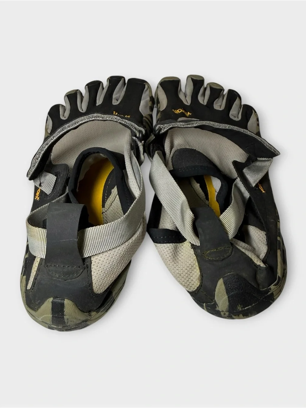 GUC Vibram Five Fingers shoes | Size 11 - 11.5